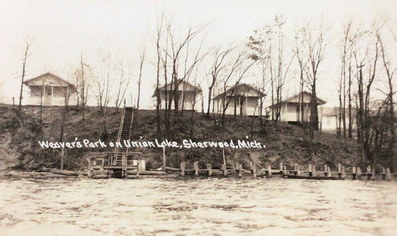 Weavers Park - Vintage Postcard (newer photo)